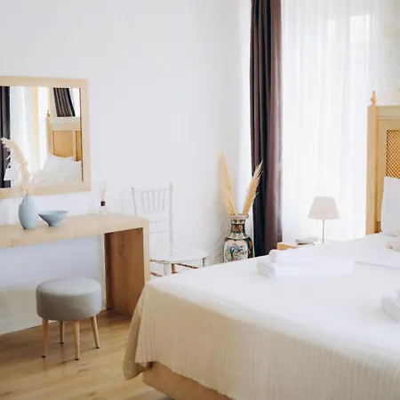 1881 Halil Efendi Frühstückspension Alaçatı