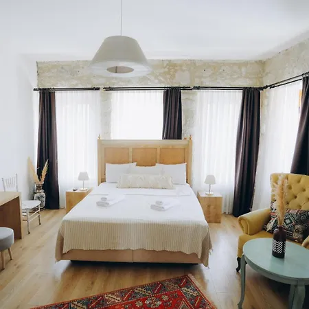 1881 Halil Efendi 3*