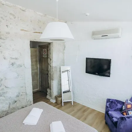 Oda ve Kahvaltı 1881 Halil Efendi Alaçatı