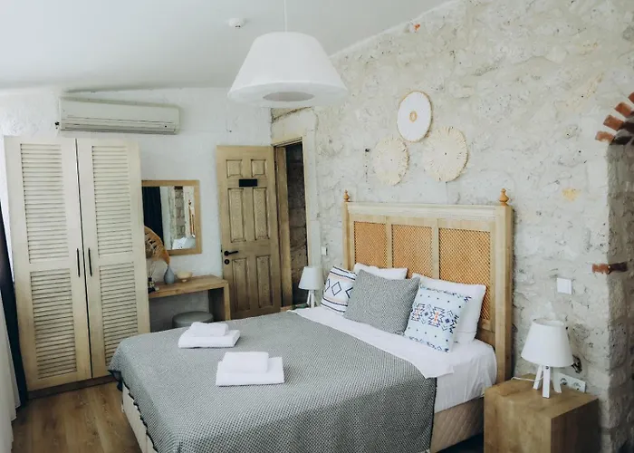 1881 Halil Efendi Bed & Breakfast Alaçatı